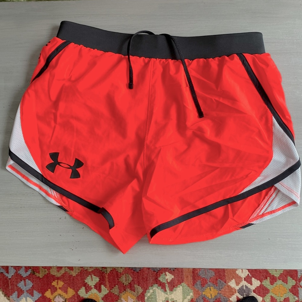 NWOT- Under Armour running shorts
